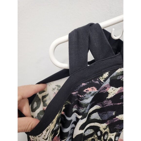 White Birch Womens Tunic Top Large Black Animal Print Strappy Cold Shoulder - Picture 7 of 9